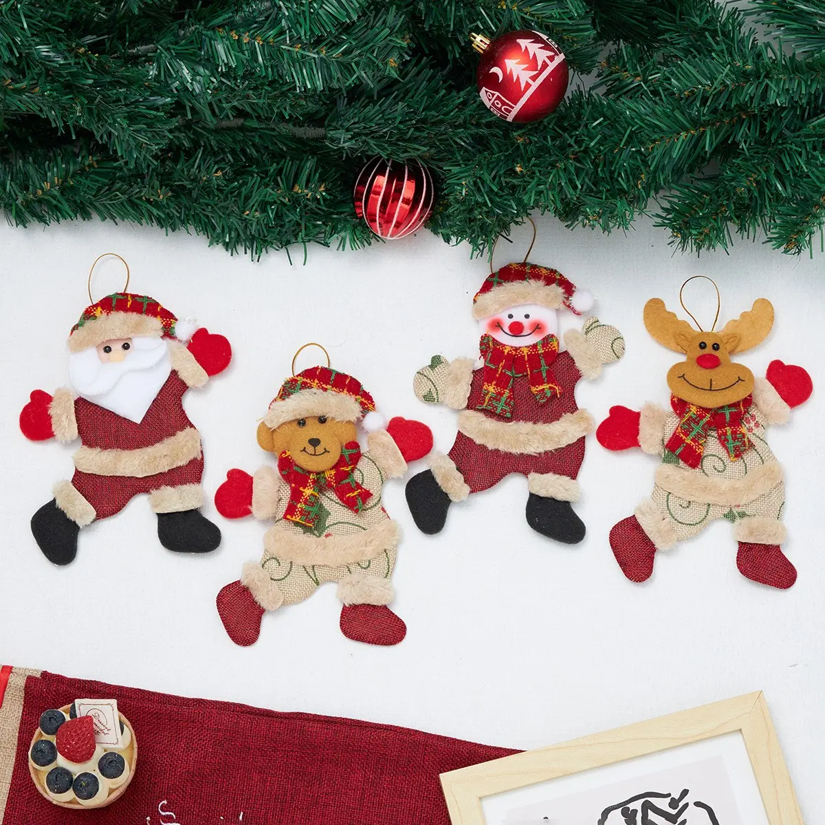 Christmas Figurines YSN-C0-00001-167